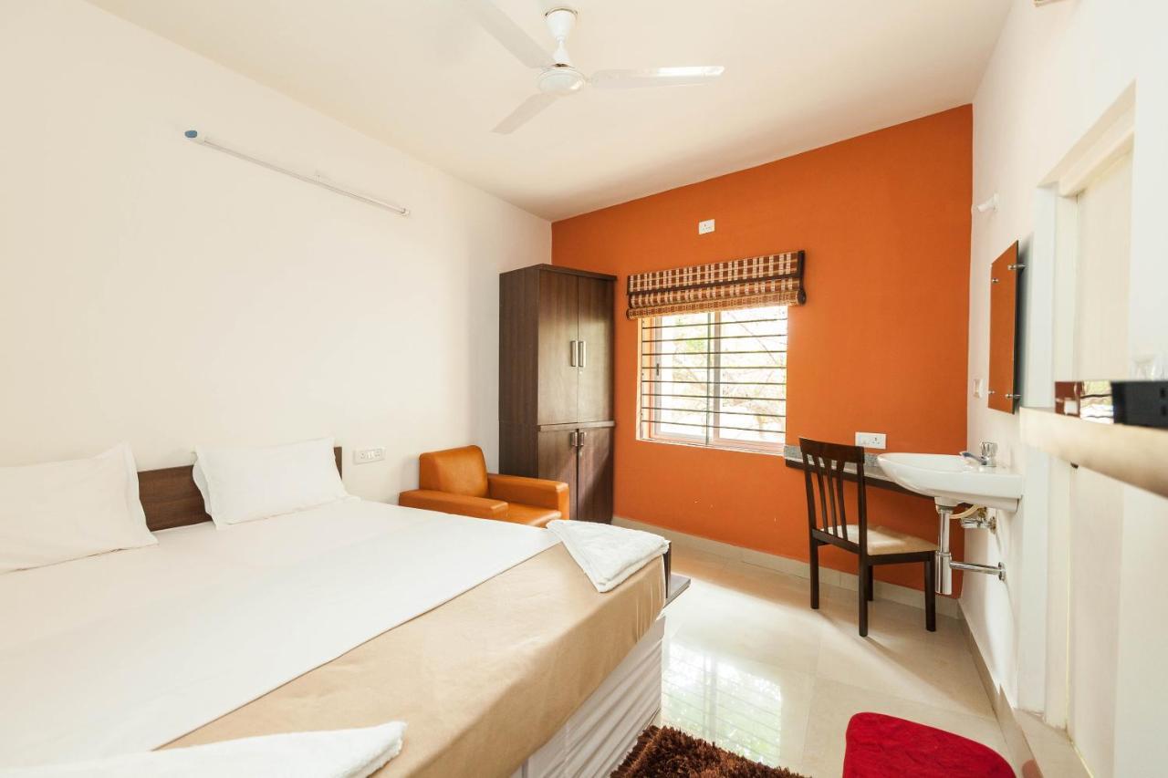 Ebenezer Suites Bangalore Dış mekan fotoğraf